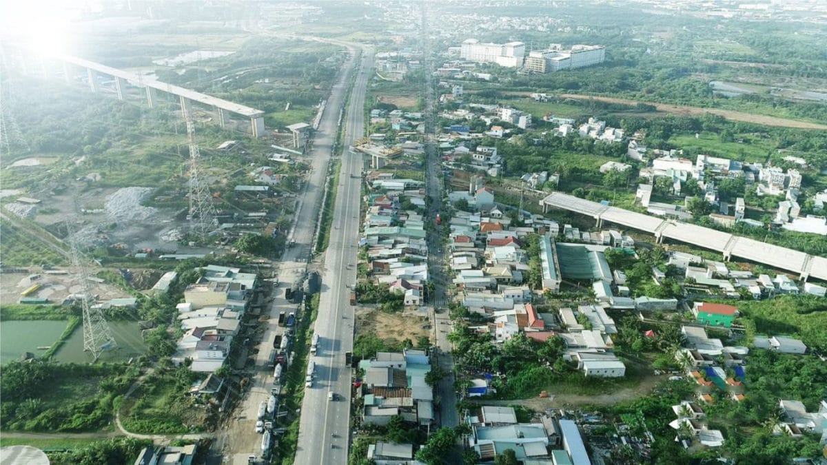 Hình ảnh thực tế khúc giao lộ Nguyễn Hữu Thọ & Cao tốc Bến Lức - Long Thành